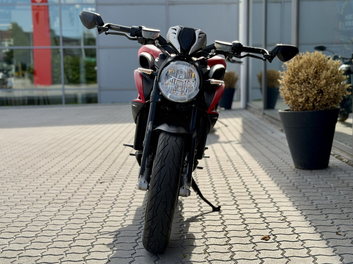 MV Agusta Dragster 800