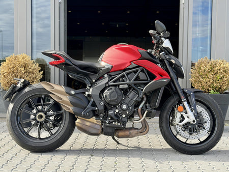 MV Agusta Dragster 800