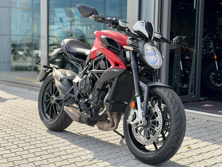 MV Agusta Dragster 800