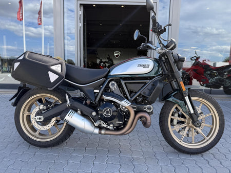 Ducati Scrambler Icon Dark