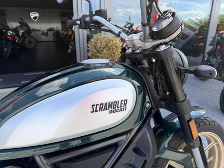 Ducati Scrambler Icon Dark