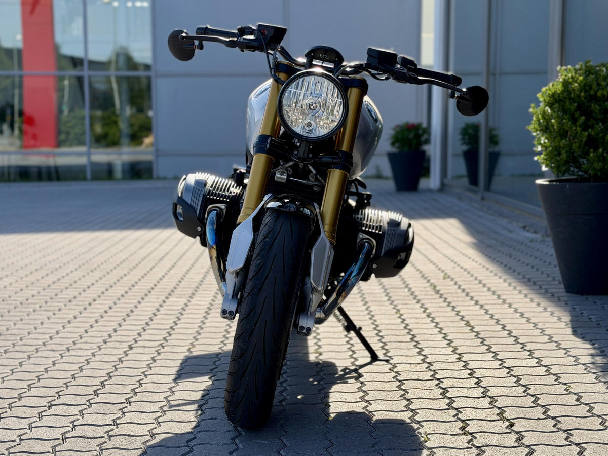 BMW R NineT