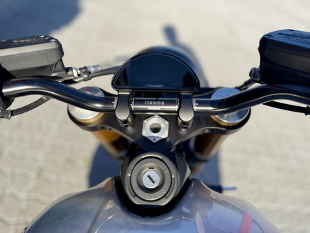 BMW R NineT