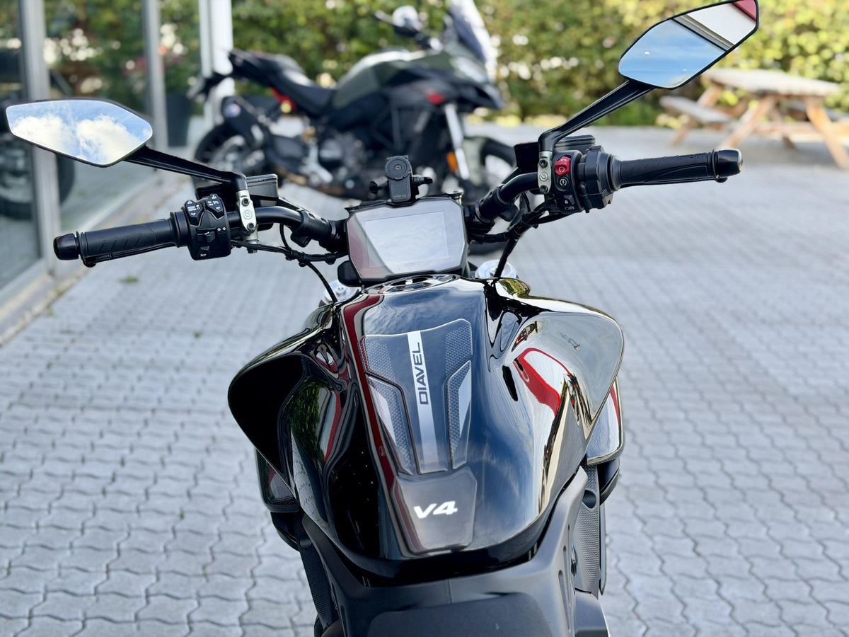 Ducati Diavel