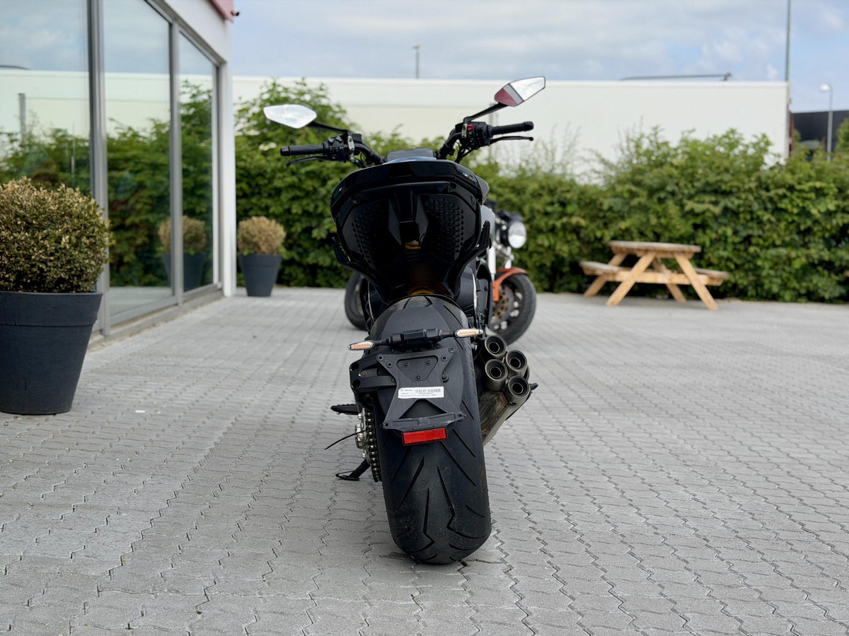 Ducati Diavel V4