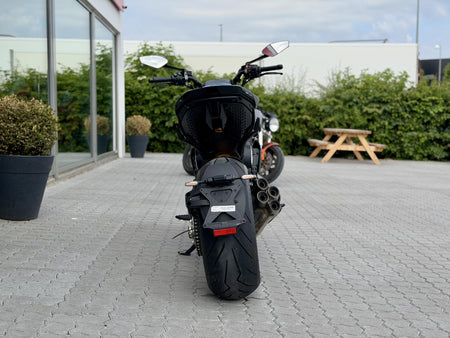 Ducati Diavel V4