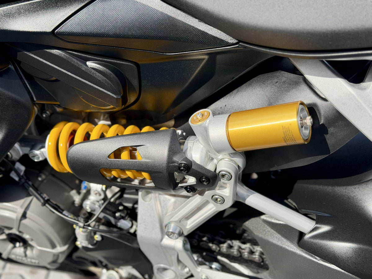 Ducati Streetfighter V2