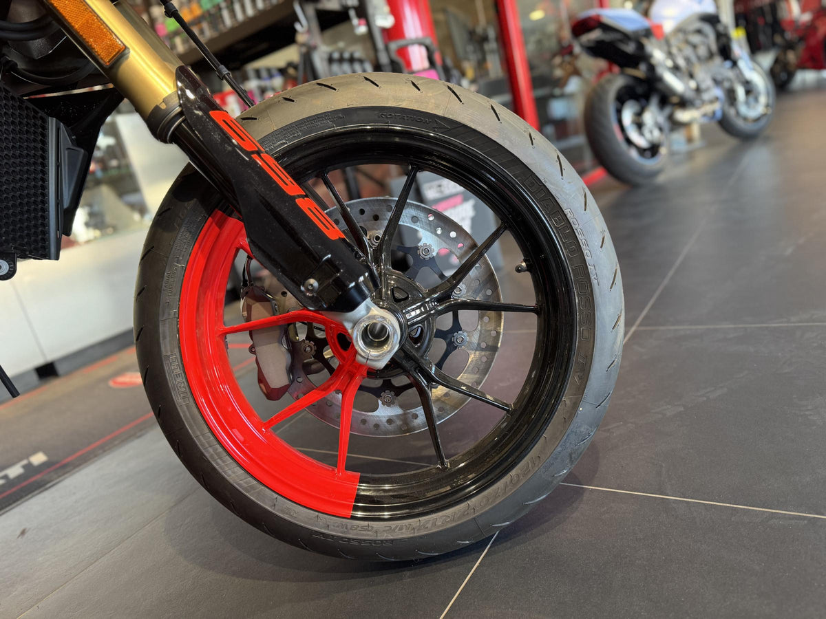 Ducati Hypermotard 698 Mono RVE