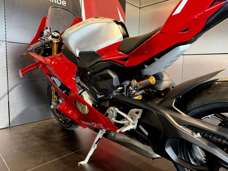 Ducati Panigale V4 R