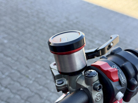 Ducati Streetfighter V2