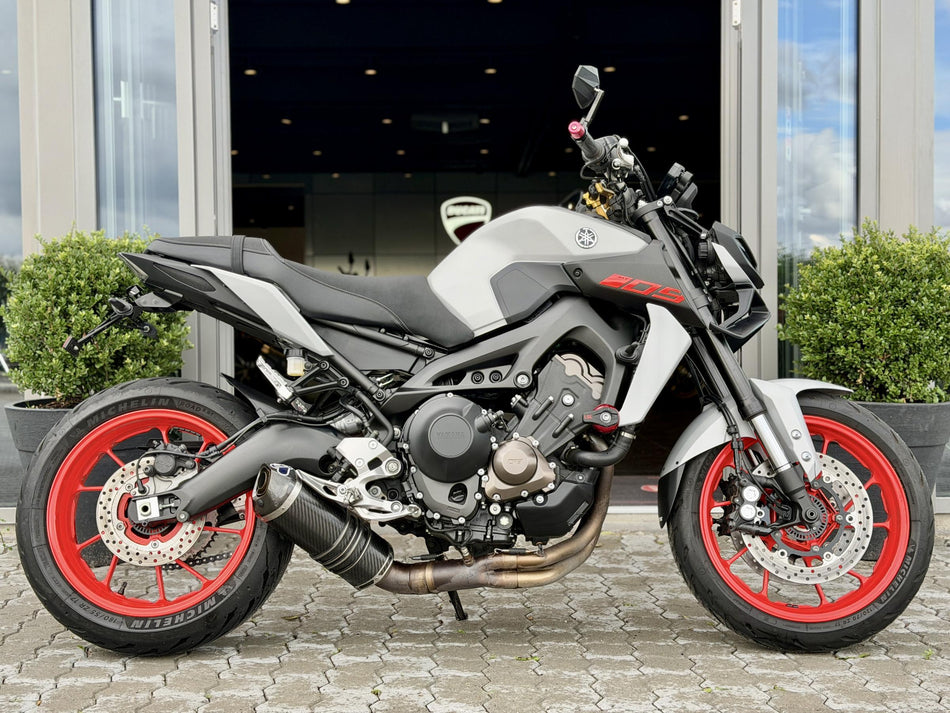 Yamaha MT-09