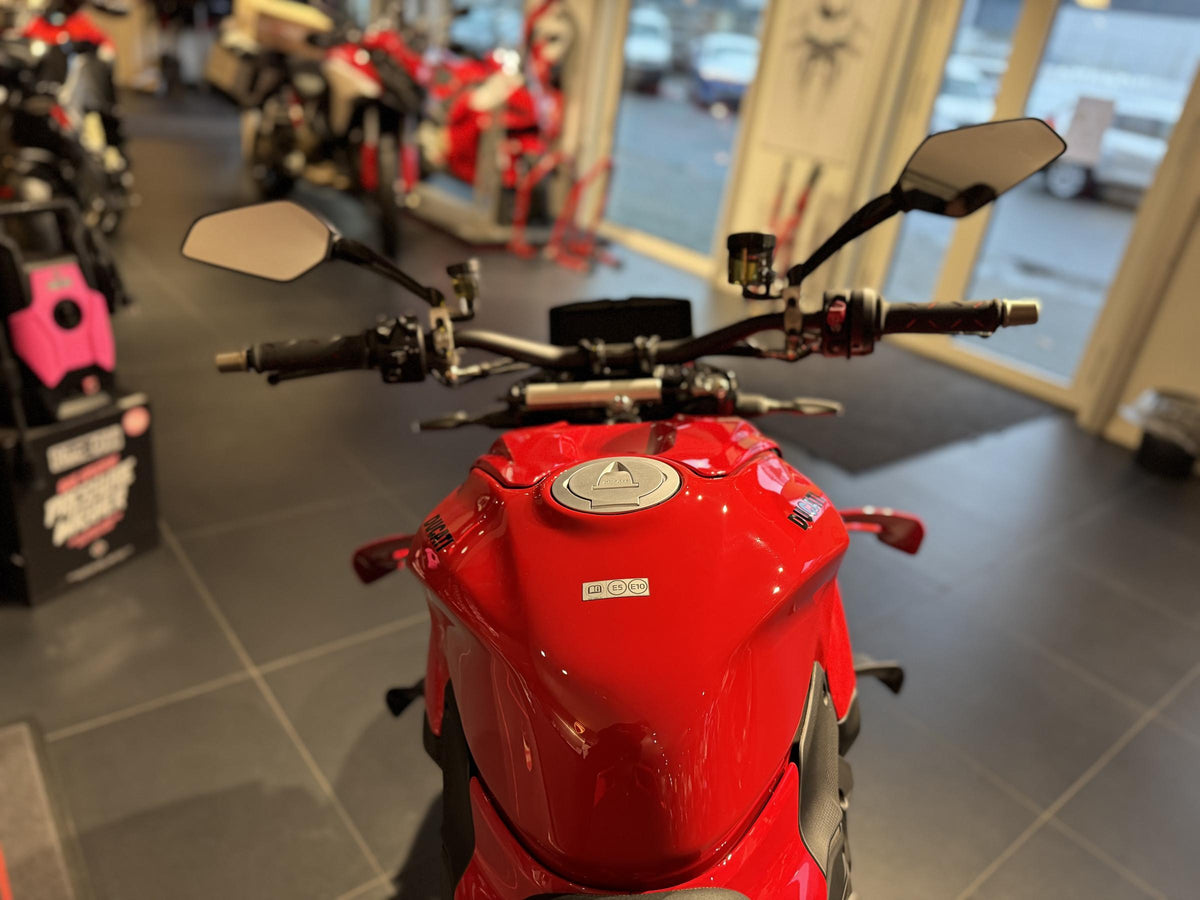 Ducati Streetfighter V4