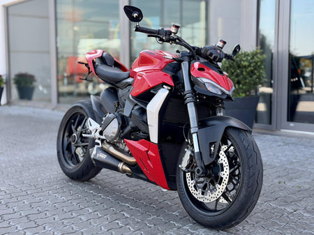 Ducati Streetfighter V2
